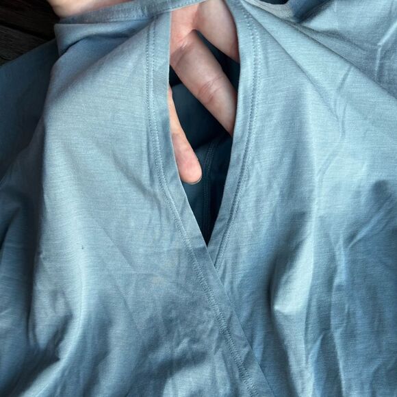 Lululemon Round Trip Short Sleeve
Blue Cast - Picture 7 of 10